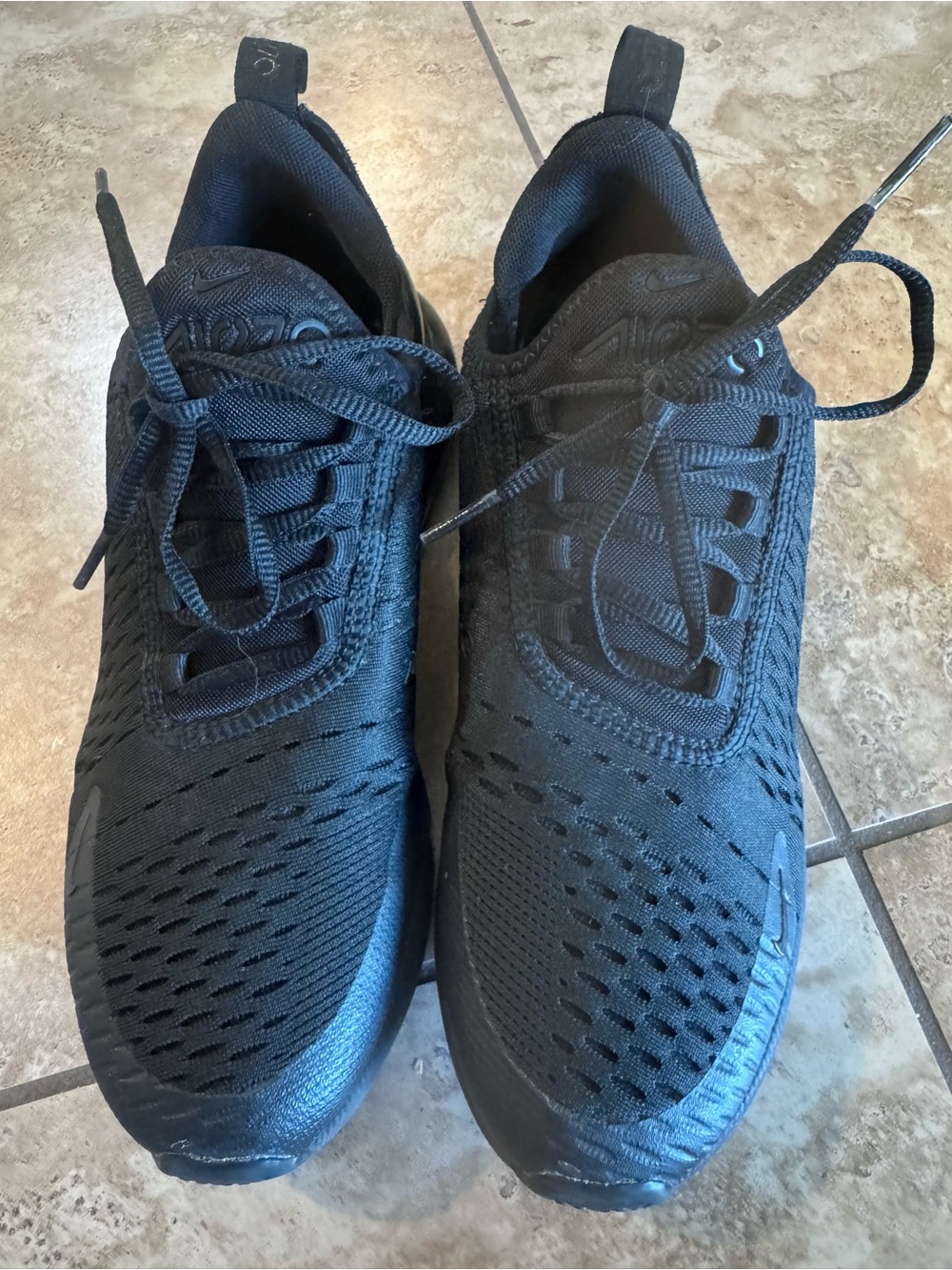 Nike Air 270 Youth Sz 6.5